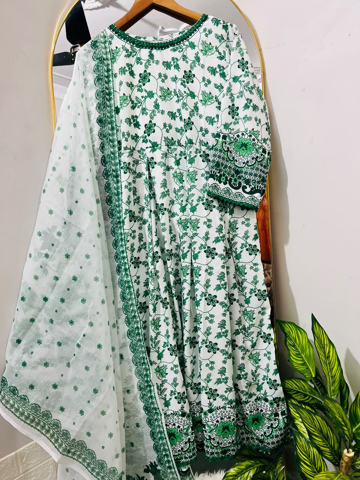 Sabiqoon Collection Hania Amir Inspired 3 Piece Maxi Suit | Digital Printed Maxi, Flapper & Monar Dupatta